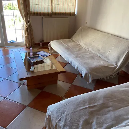 Rosa Seaview Loft Apartment *